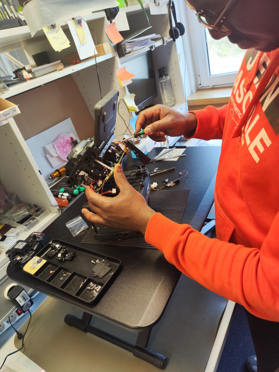 fusion splicer technician